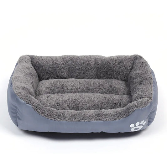 CloudNest™ – Plush Waterproof Dog & Cat Bed