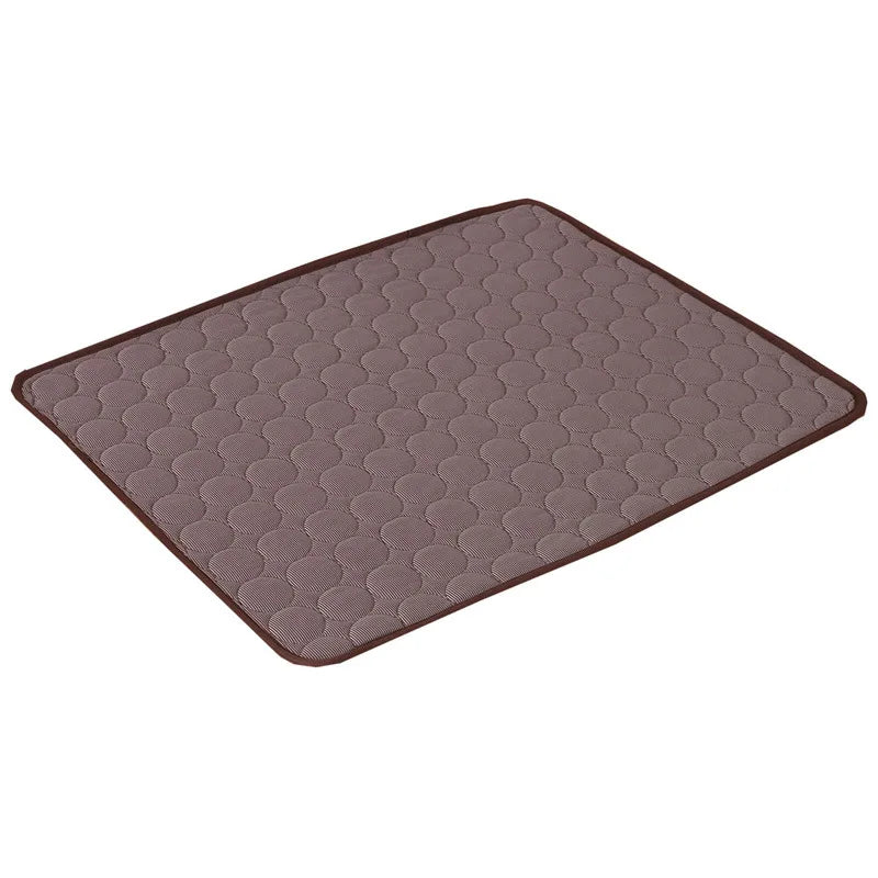 ArcticPaws™ – Summer Cooling Mat for Pets